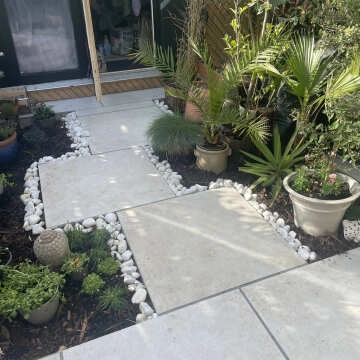 Optimum Bianca Stone Effect 20mm Porcelain Paving Slabs