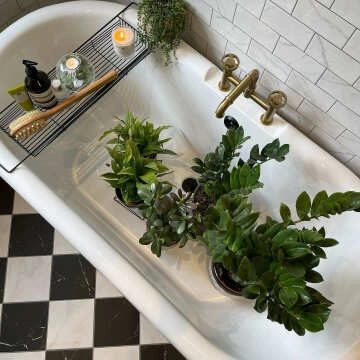 Vena Biana White Mini Bumpy Gloss Marble Effect Metro Wall Tiles