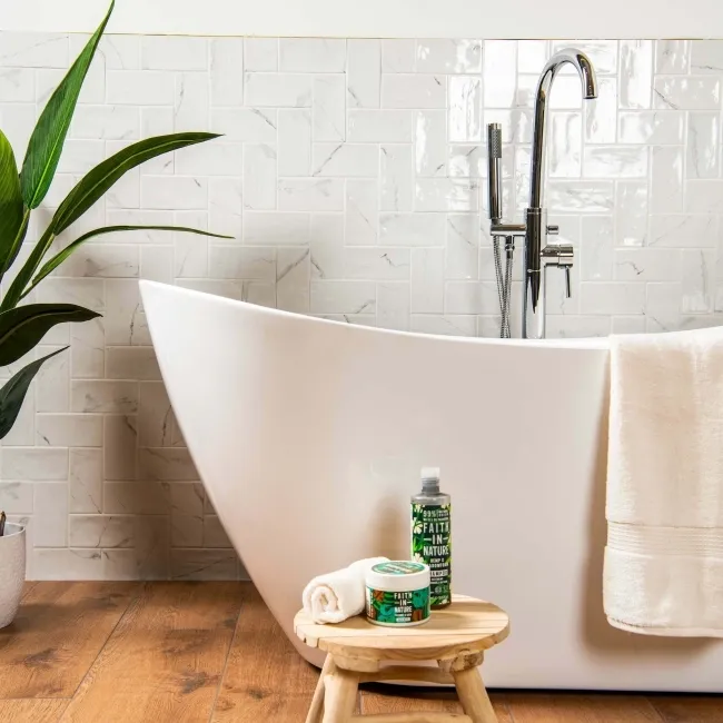 Vena Biana White Mini Bumpy Gloss Marble Effect Metro Wall Tiles