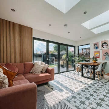 Scintilla Black Star Pattern Tiles