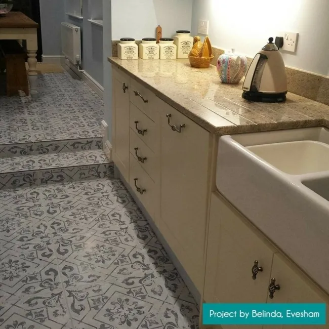 Harran Antique Vintage Blue Pattern Floor Tiles