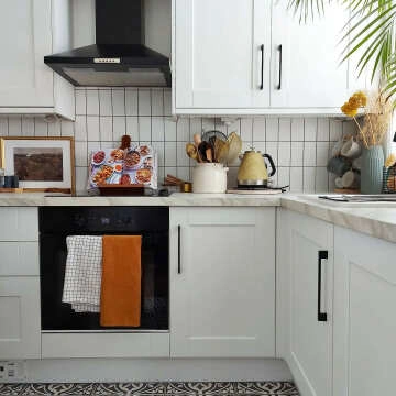 Flat Ceramic Chalk Farm Matt White Metro Tiles