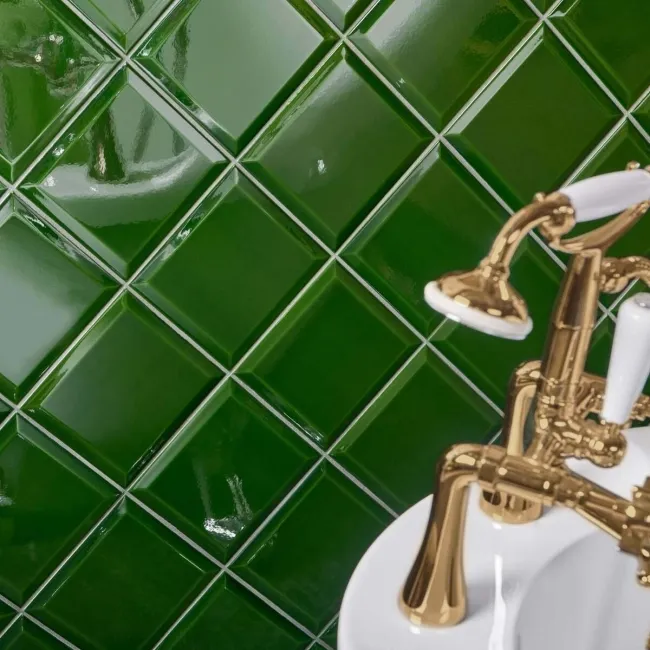Capsule® Victorian Green Gloss Bevelled 150x150 Wall Tiles