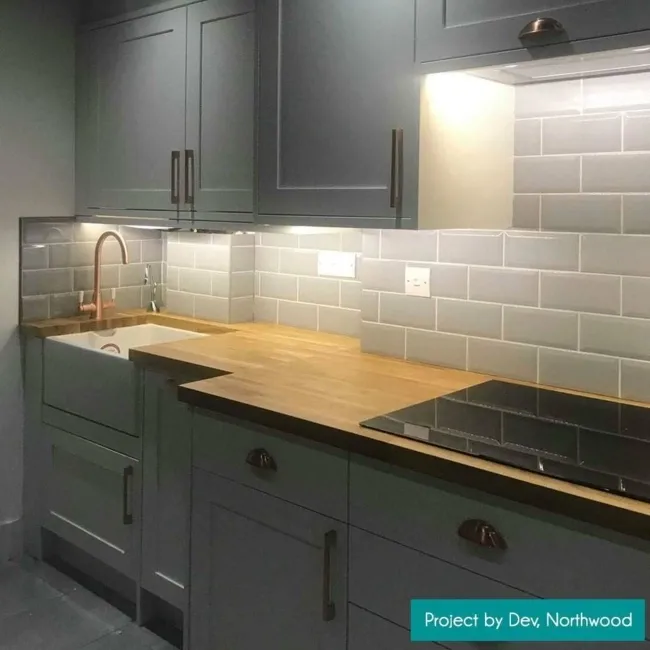 Metro Elephant & Castle Gloss Grey Metro Wall Tiles