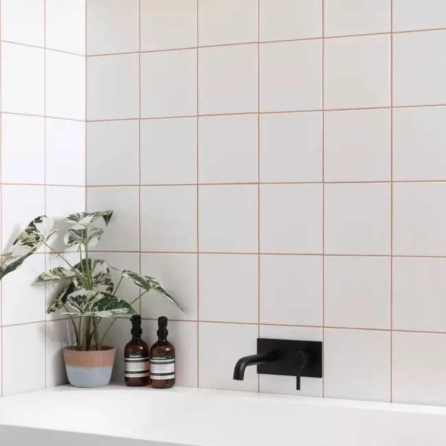 MonoEdge White Matt Ceramic Wall Tiles 200x200