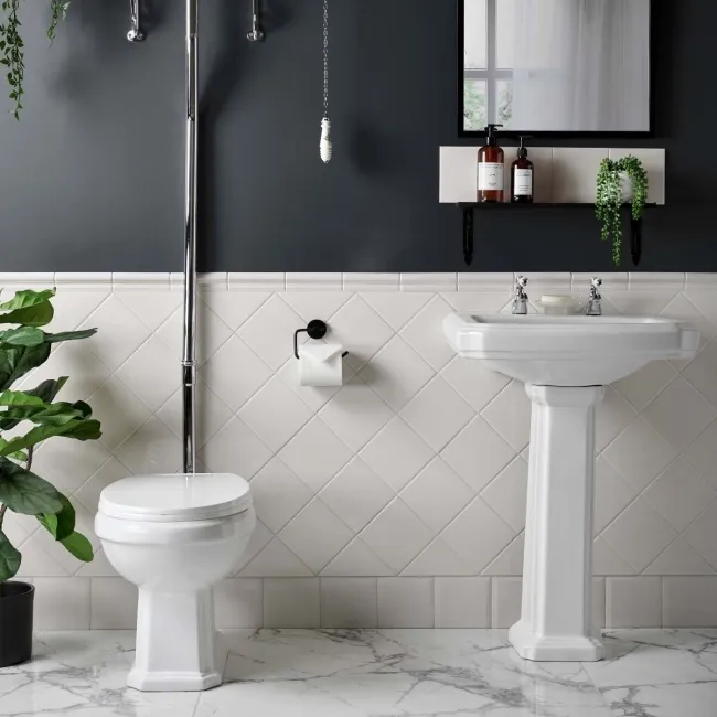 Capsule® Cotton White Gloss Flat Victorian 150x150 Wall Tiles