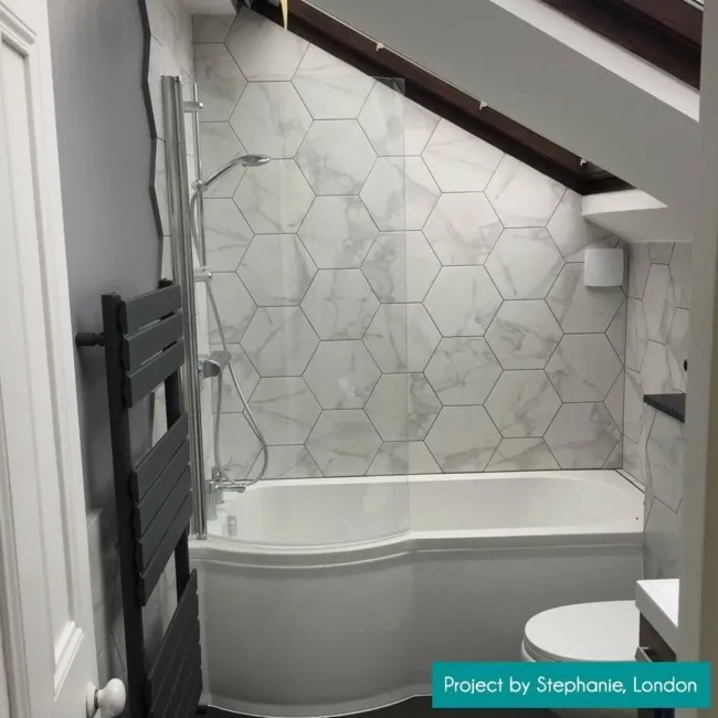 Voronoi White Marble Effect Hexagon Tiles