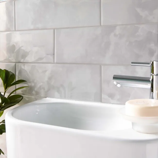 Passion Onyx Clouds Light Grey Marble Effect Wall Tiles