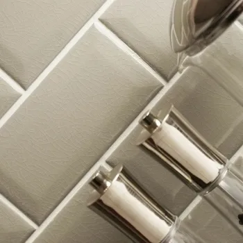Porte Maillot Grey Crackle Metro Tiles