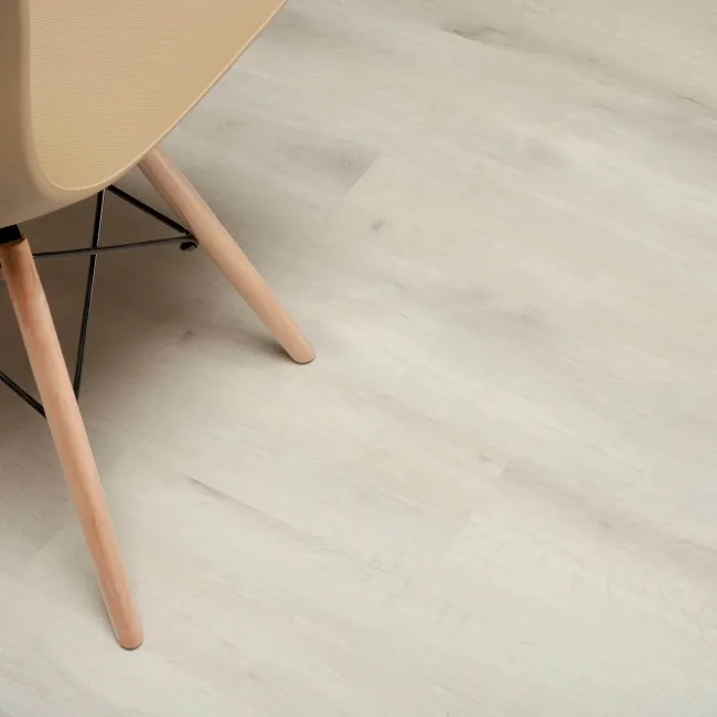 London Everest White Luxury Click Vinyl Flooring 4mm
