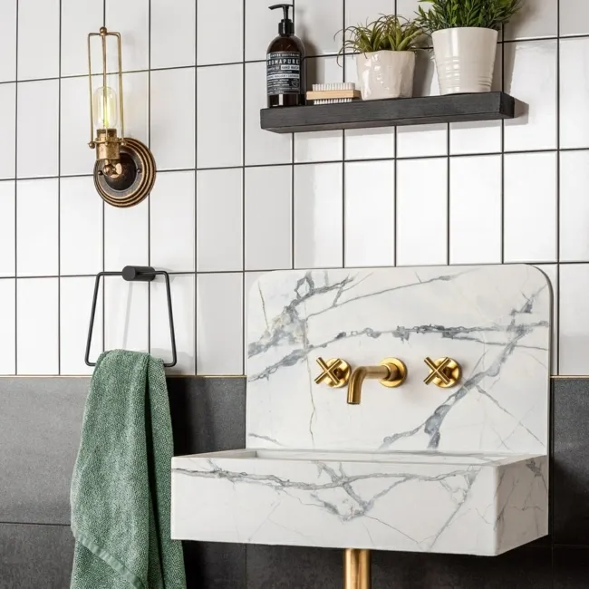 Flat Ceramic Whitechapel Gloss White  Metro Tiles