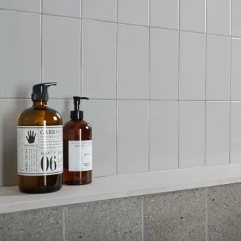 London Bridge Gloss Grey Flat Metro Tiles