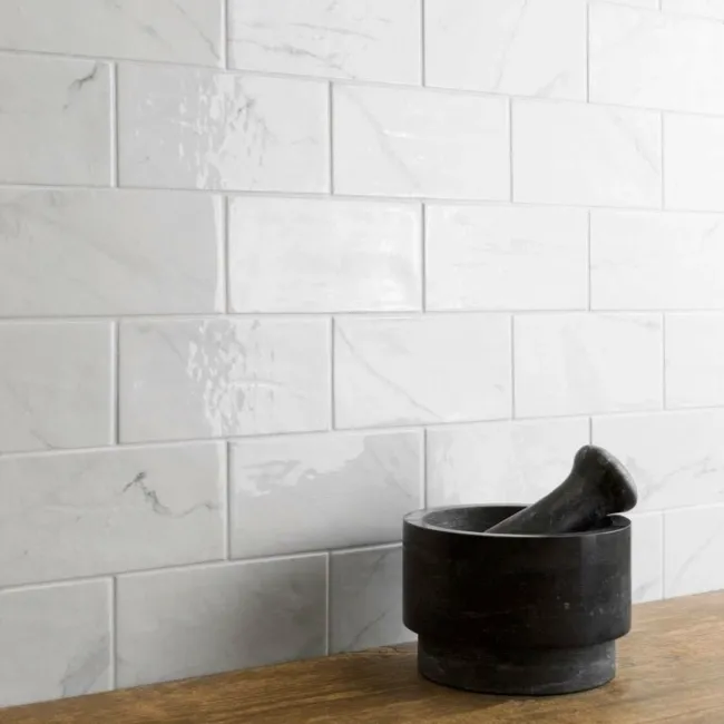 Vena Biana White Mini Bumpy Gloss Marble Effect Metro Wall Tiles