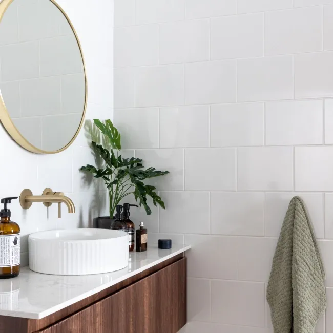 Crystal White Gloss Ceramic Wall Tile 250x200