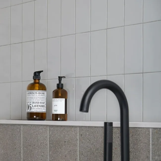 London Bridge Grey Gloss Flat Metro Wall Tiles