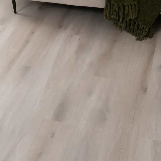 London Everest White Luxury Click Vinyl Flooring 4mm
