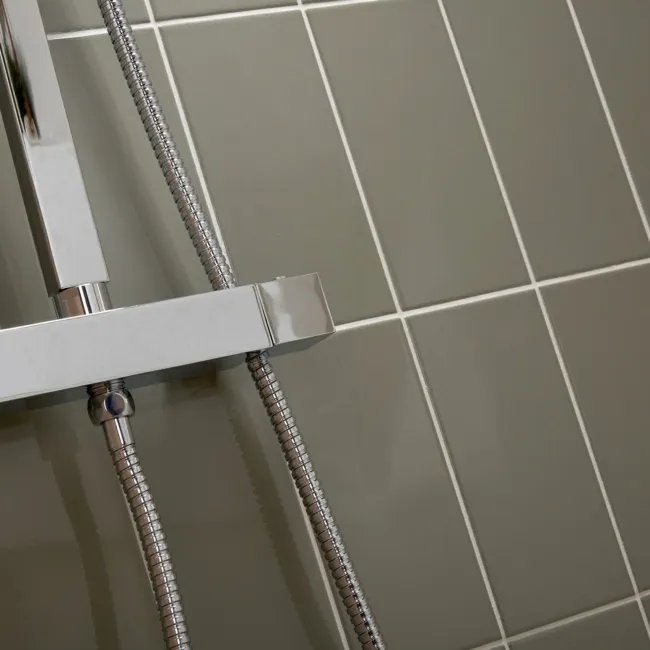 Flat Greenwich Green Gloss Metro Wall Tiles