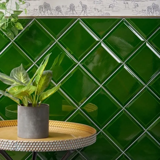 CapsuleĀ® Victorian Green Gloss Bevelled 150x150 Wall Tiles