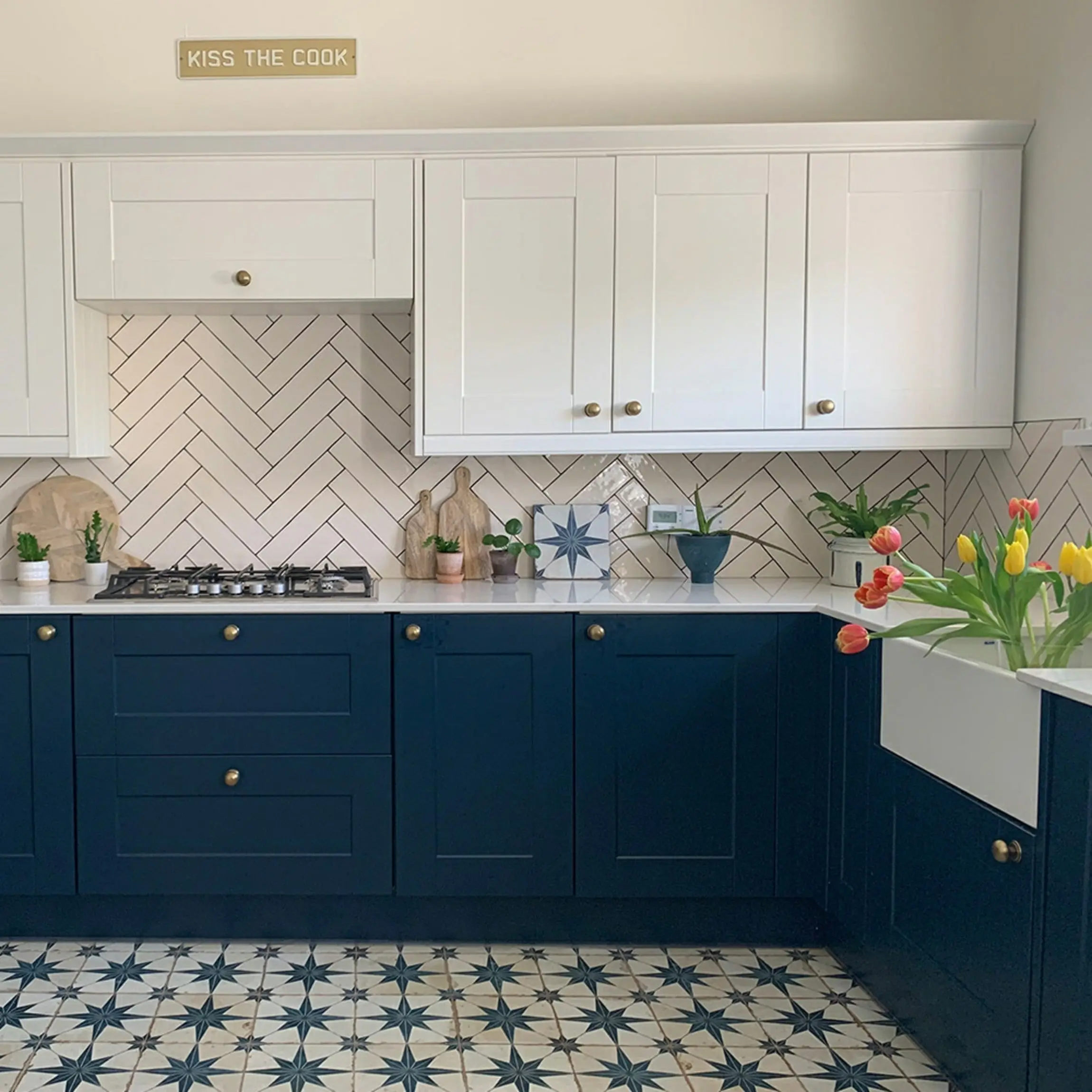 Scintilla Sapphire Star Pattern Tiles