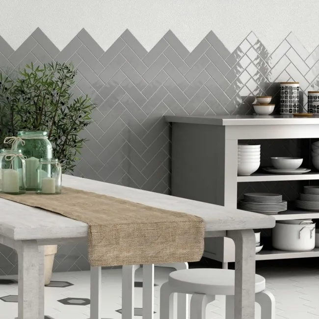Rhian Perla Gloss Grey Brick Tiles