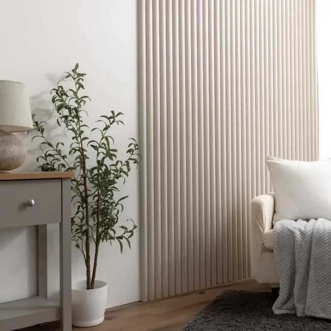 Trepanel Design® Light Oak on Antique White Felt Curve Acoustic Wood Slat Panels