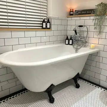Flat Ceramic Whitechapel Gloss White  Metro Tiles