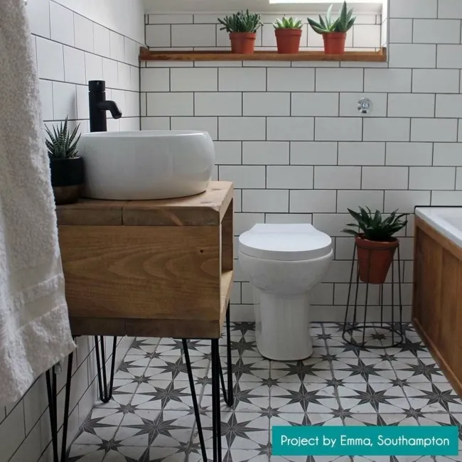 Flat Ceramic Whitechapel Gloss White Metro Tiles