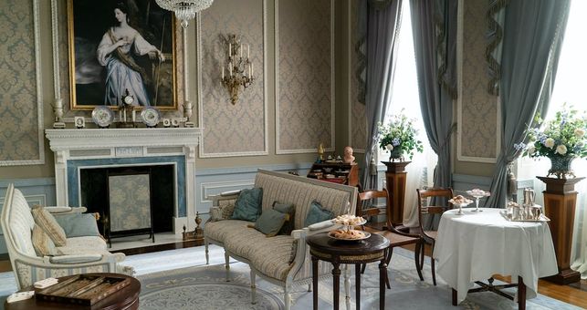 Bridgerton Style: Bring the Regency Era Home with Tiles