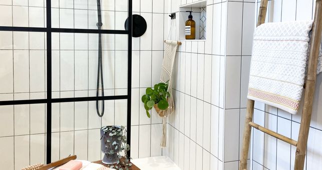 Laura Created a Bright, Fresh Bathroom Space with our Rhian Blanco Matt Tiles
