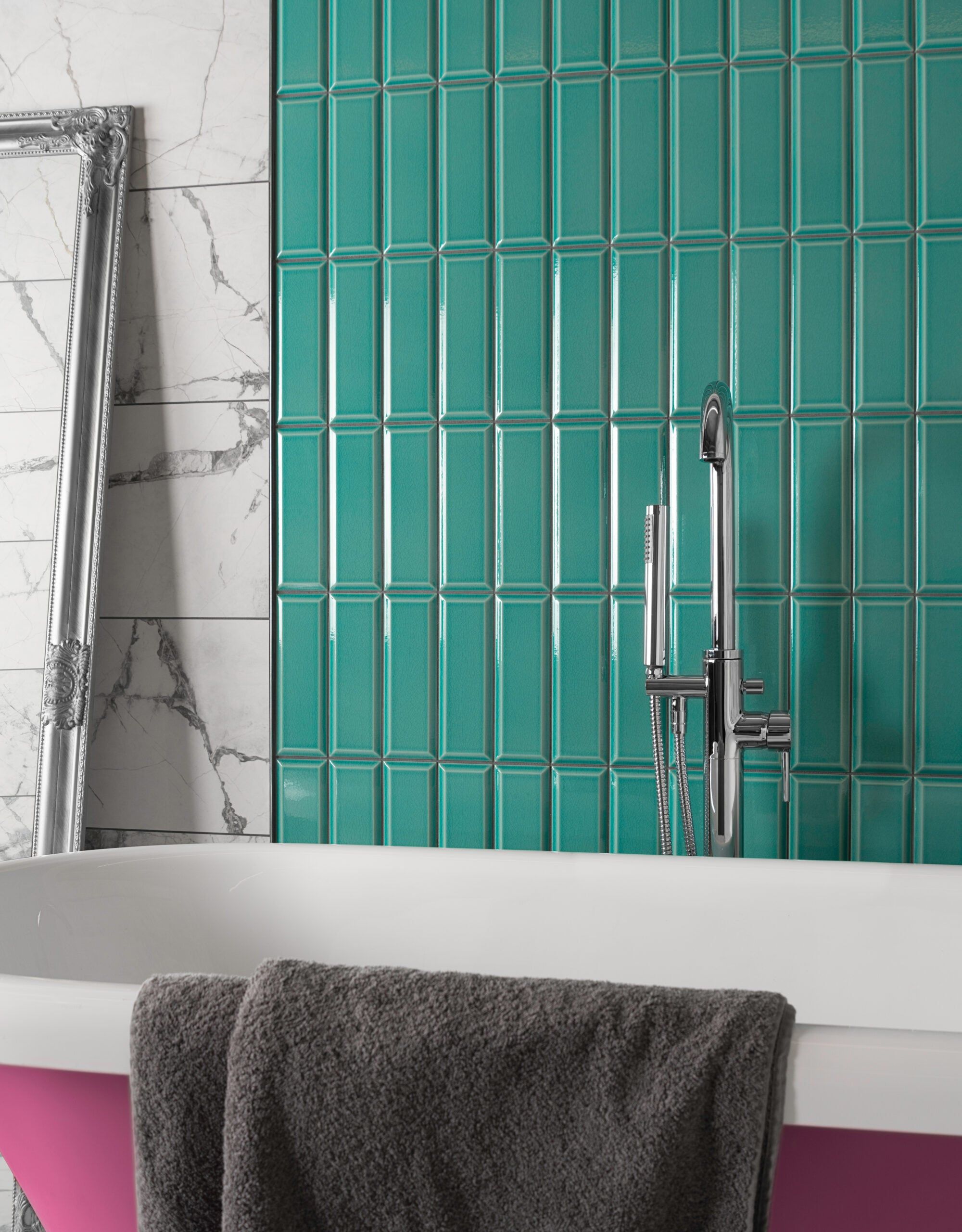 7 Charming Crackle Tiles