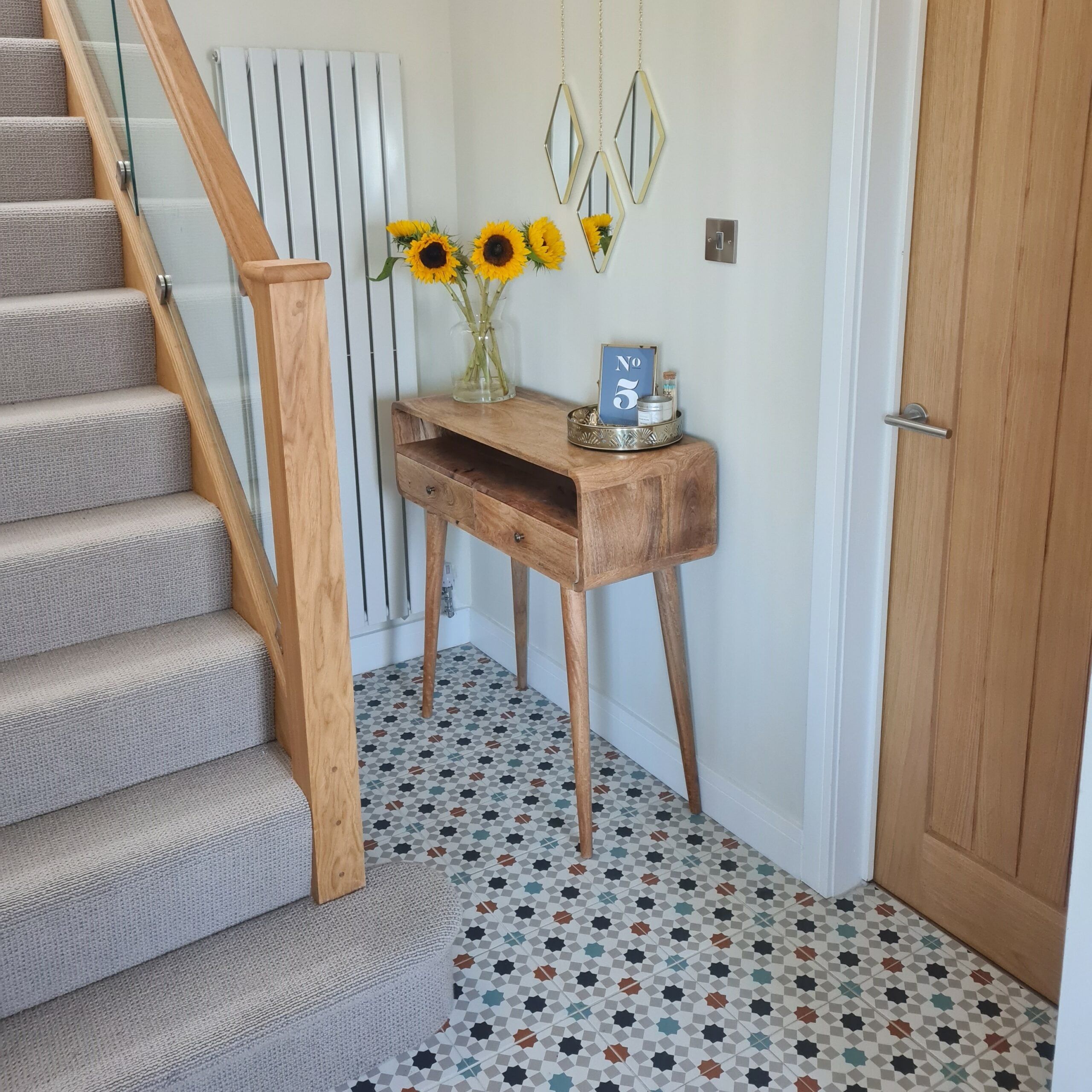 Leanne Used our Trellis Casablanca Tiles to Add a Bright Statement to her Hallway