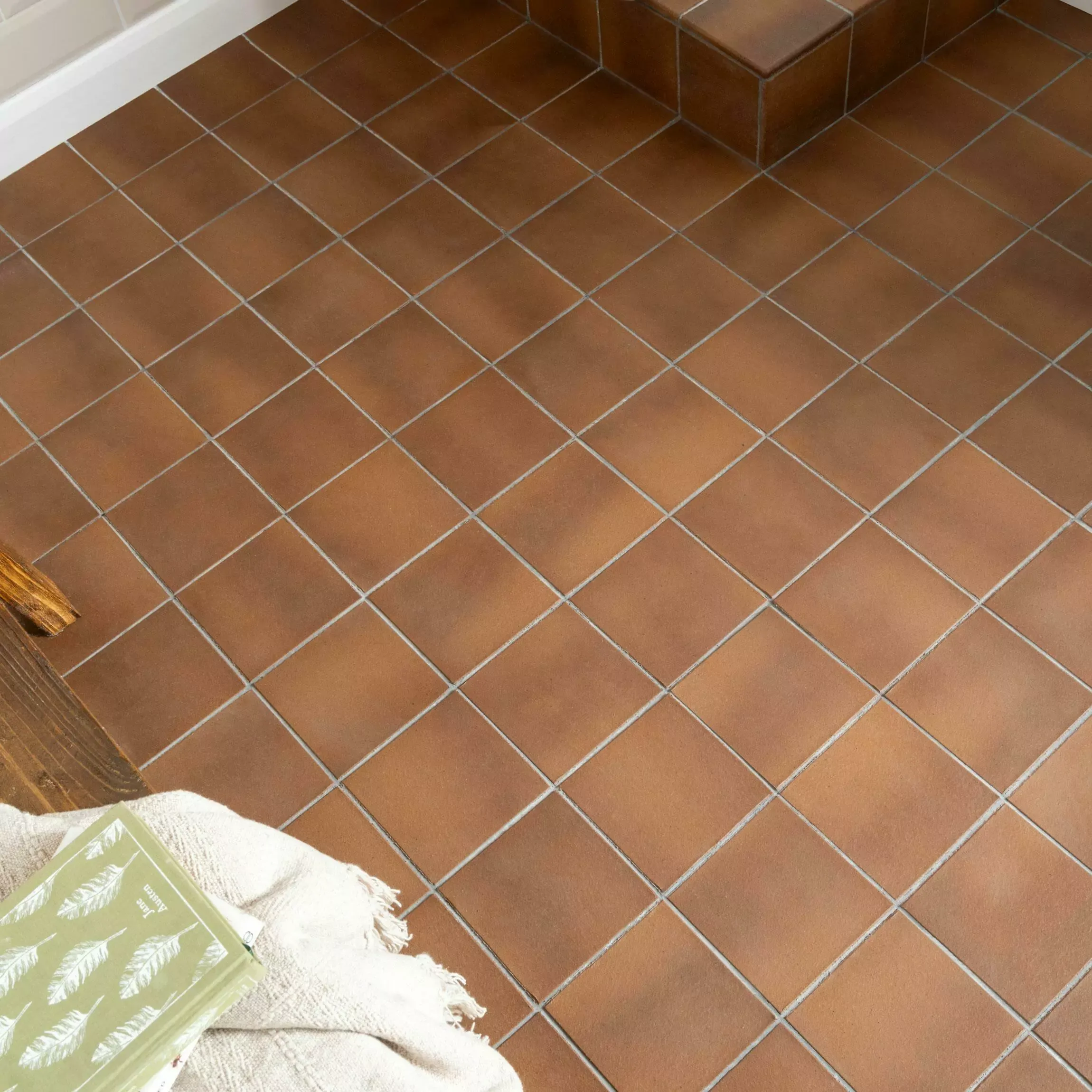 Terracotta Color Guide: Tile Shades, Combinations and Styling Ideas