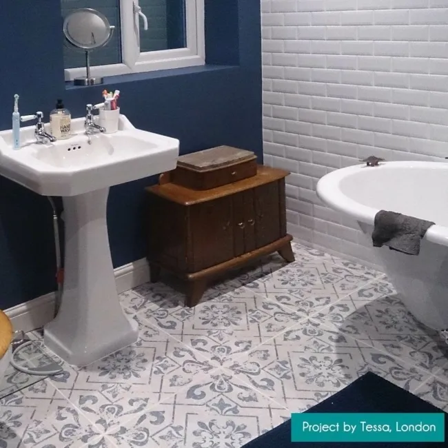 Harran Antique Vintage Blue Pattern Floor Tiles