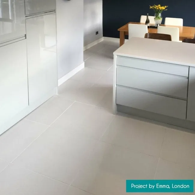 Ebony Matt Pure White Tile