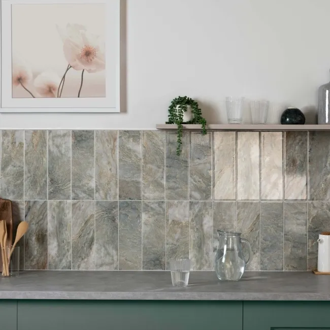 Passion Onyx Pear Light Green Marble Effect Wall Tiles