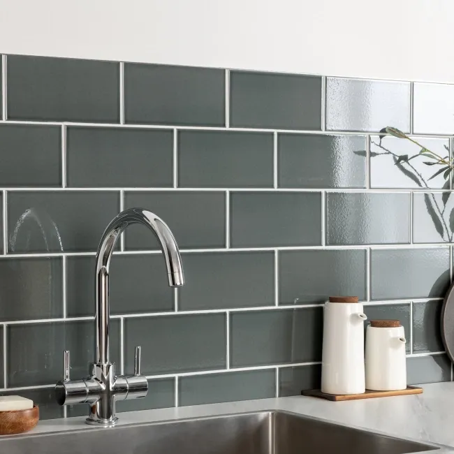 Craquelure Ash Gloss Grey Metro Tiles