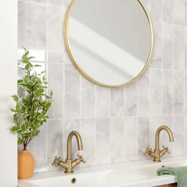 Passion Onyx Clouds Light Grey Marble Effect Wall Tiles