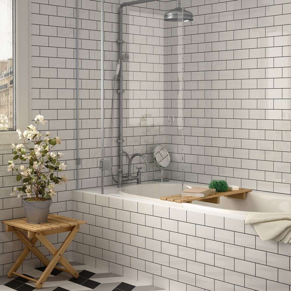 7 Space Saving Ideas for a Small Bathroom