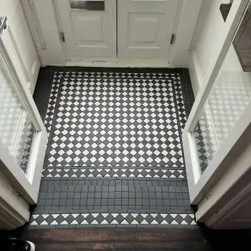 Churchill Snow & Midnight Border Tiles