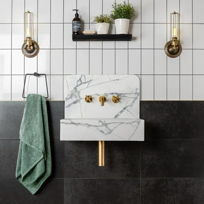 Flat Ceramic Whitechapel Gloss White Metro Tiles
