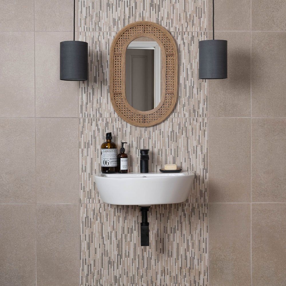How to Make a Small Bathroom Look Bigger