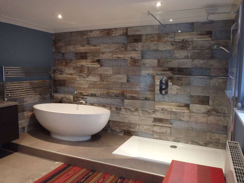 Bathroom reclaimed wood tiles