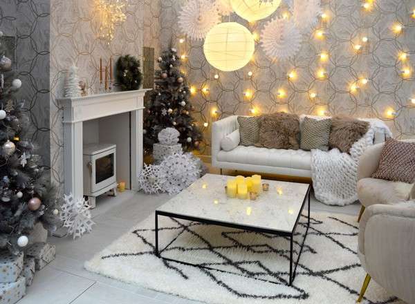 Winter Chic Christmas Day Living Room