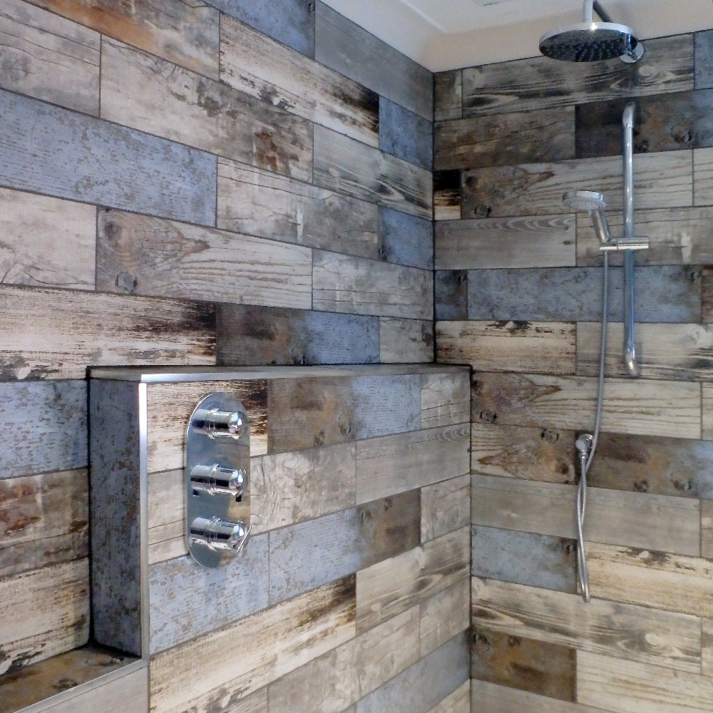 Driftwood styled shower tiles