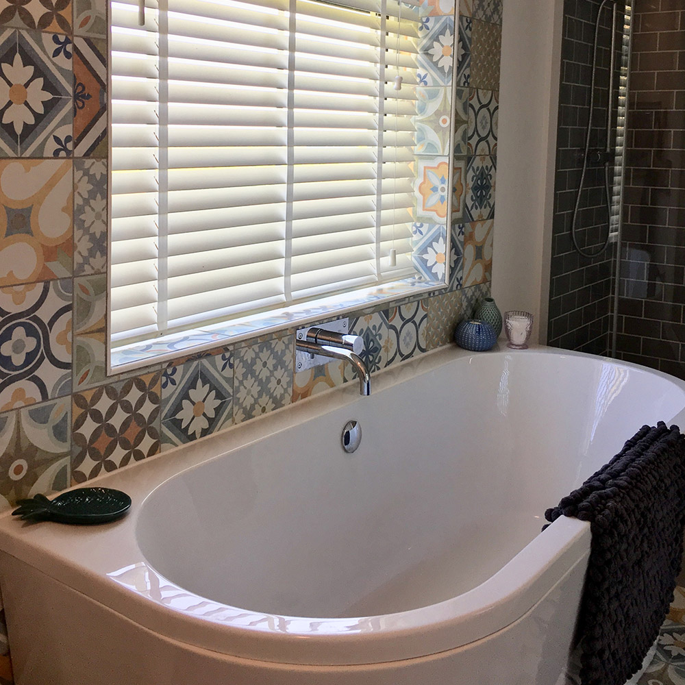 Patterned patchwork bathroom wall tiles