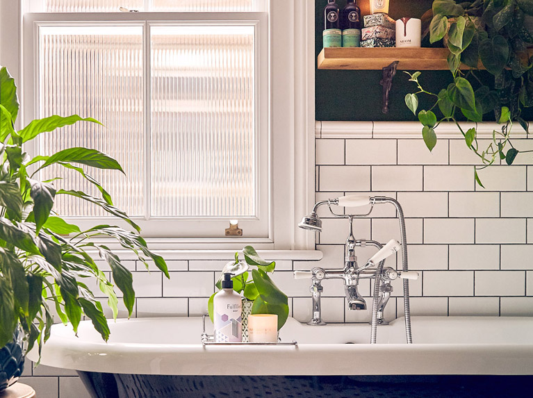 5 Benefits to Having a Botanical Bathroom in your Home