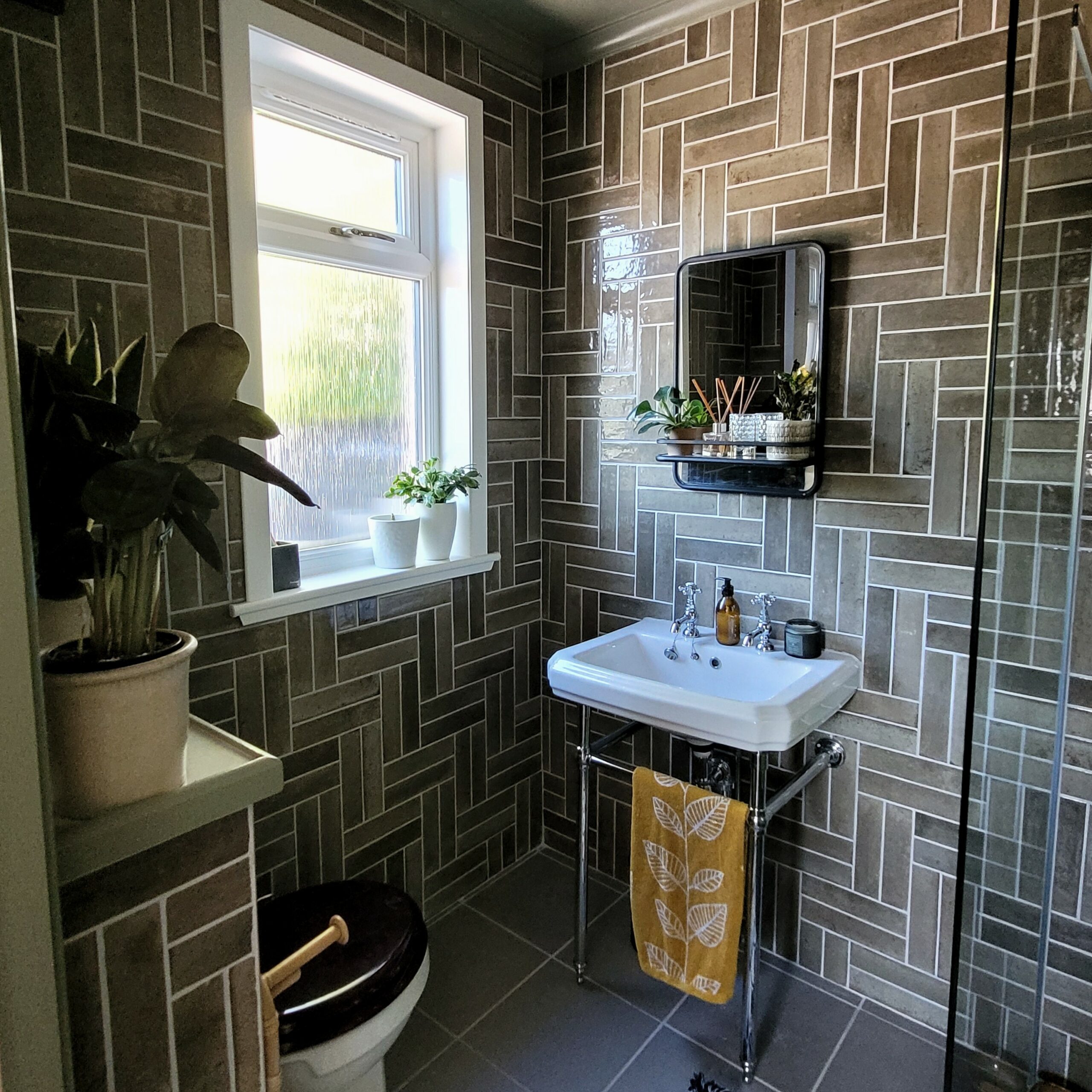 Gina Created a Natural Look in Her Bathroom with our Hope Mink Tiles